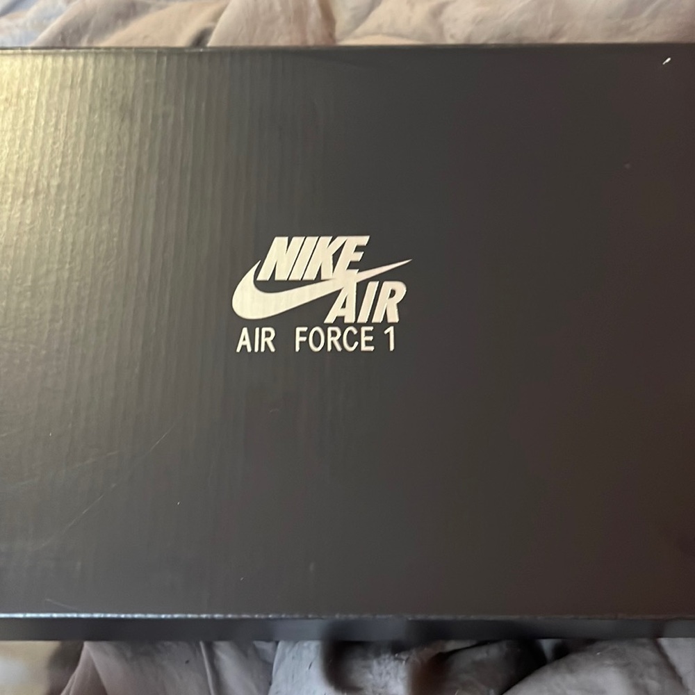 NWT Nike Air Force 1